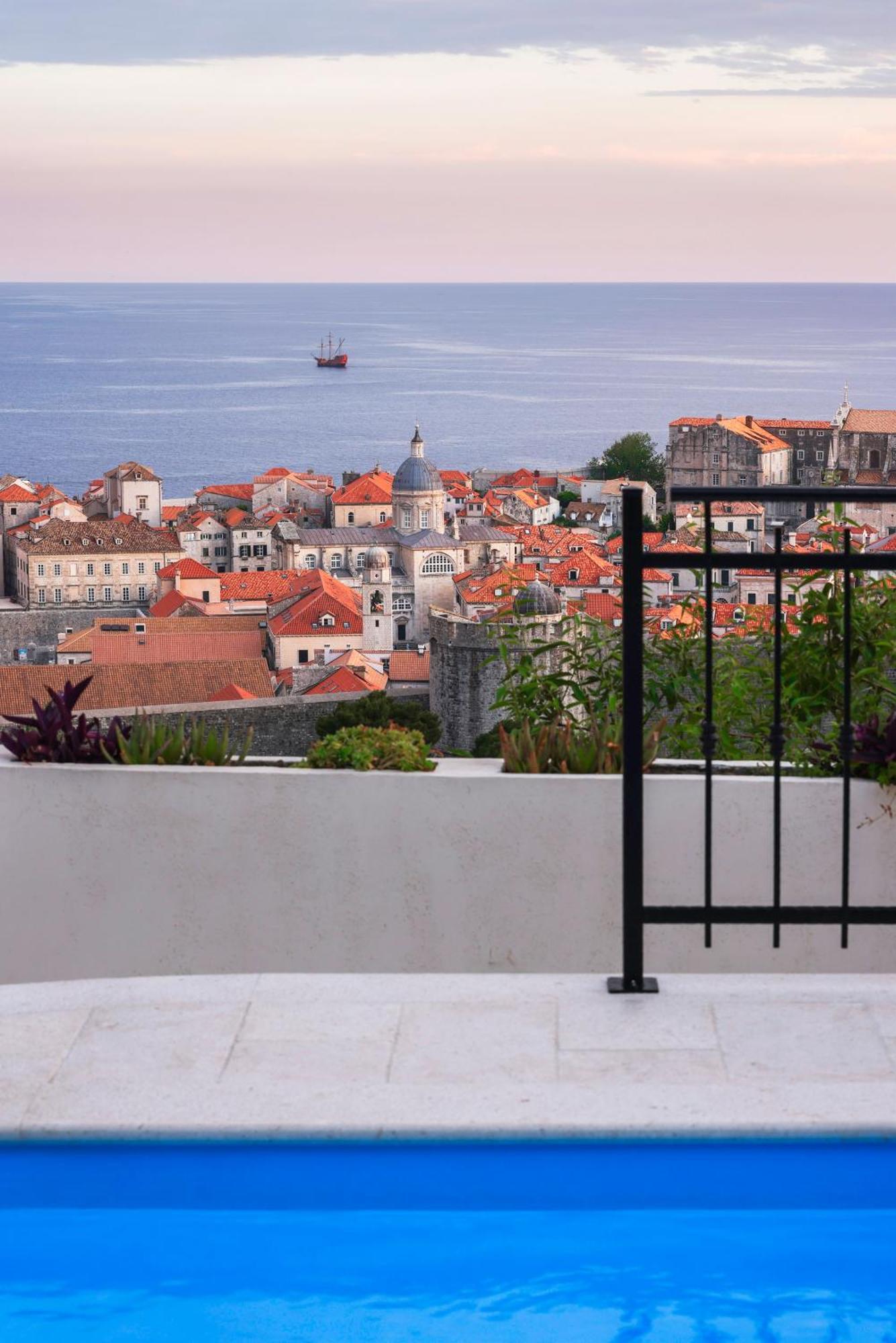 Vila Captain's View Seaview & Pool